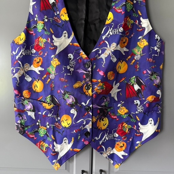 Saddle River Vintage 90s Halloween Monster Mash Print Button Vest, Multi,M - Picture 4 of 8